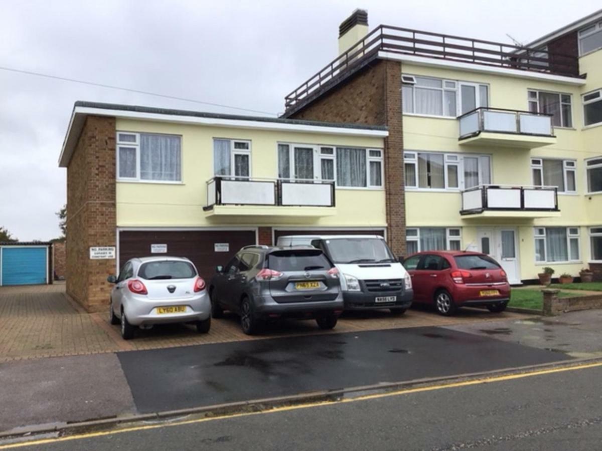 Appartement 9 Gunfleet court à Clacton-on-Sea Extérieur photo
